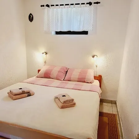 Apartments Makin By El-Pi Tours アパート *