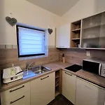Apartamento Makin By El-pi Tours Njivice